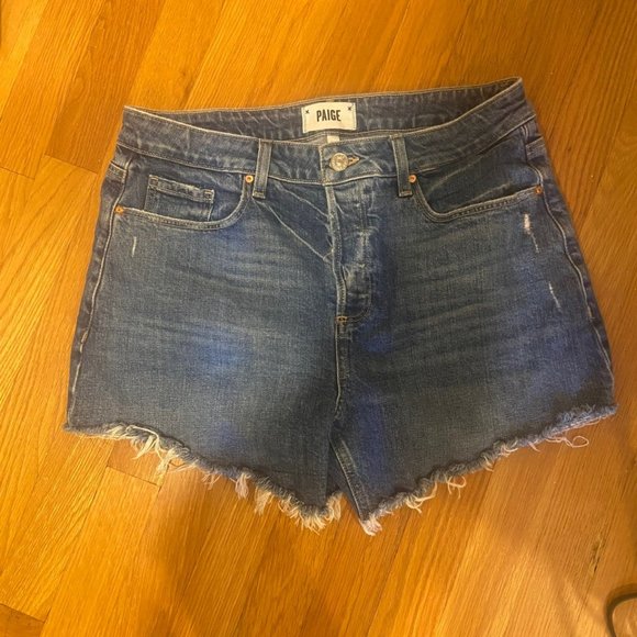Paige cut-off denim shorts - like new - size 28 - Picture 1 of 3